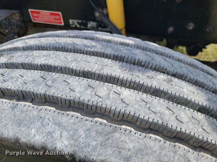 image for item JE9520 2000 Western star 4900 dump truck