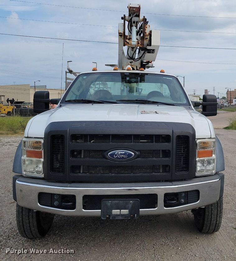 image for item JE9523 2009 Ford F450 Super Duty XL  bucket truck