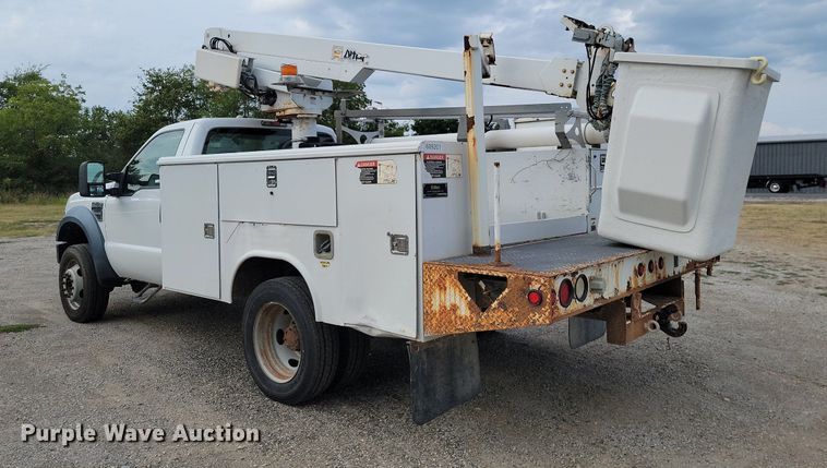 image for item JE9523 2009 Ford F450 Super Duty XL  bucket truck