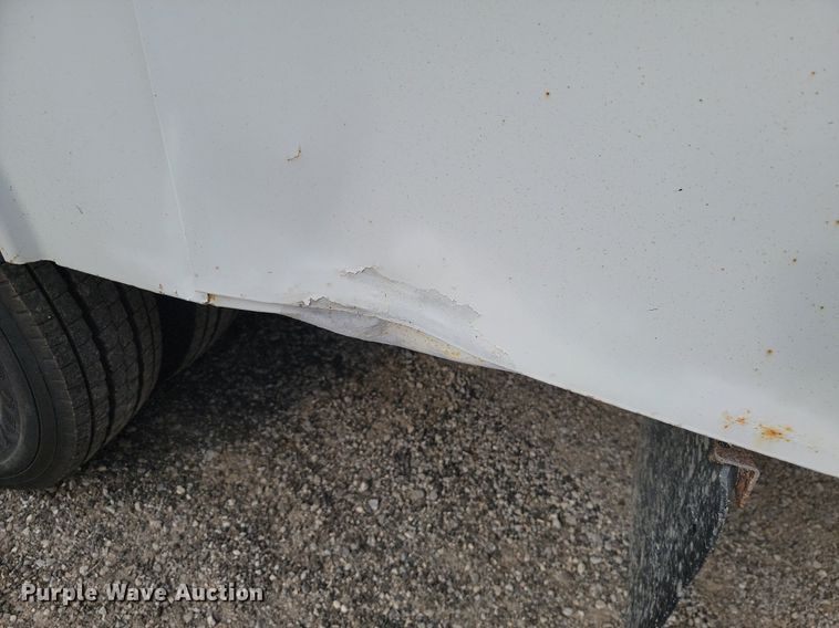 image for item JE9523 2009 Ford F450 Super Duty XL  bucket truck