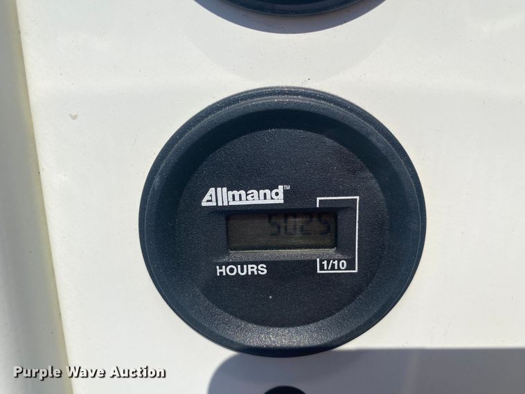 image for item JW9473 Allmand  light plant