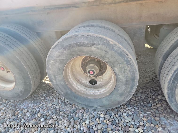 image for item JW9590 Side Dump IND. DS42CEM1R2R11  side dump trailer