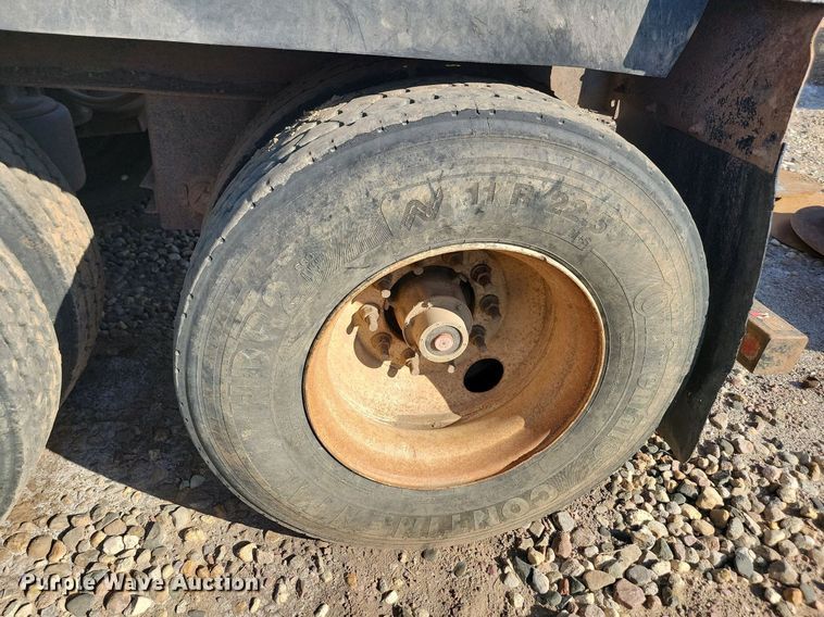 image for item JW9590 Side Dump IND. DS42CEM1R2R11  side dump trailer
