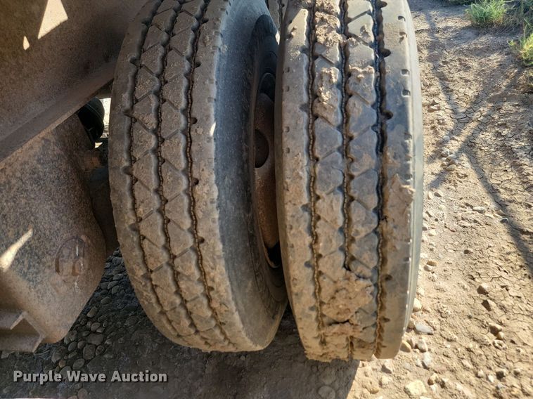 image for item JW9590 Side Dump IND. DS42CEM1R2R11  side dump trailer