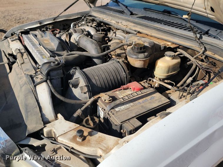 image for item JW9591 2006 Ford F350 Super Duty XLT  SuperCab flatbed pickup truck