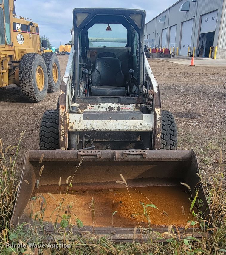image for item JW9613 2011 Bobcat S185  skid steer loader