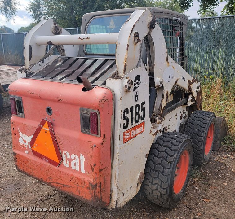 image for item JW9613 2011 Bobcat S185  skid steer loader