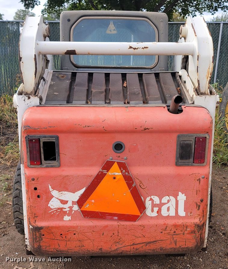 image for item JW9613 2011 Bobcat S185  skid steer loader