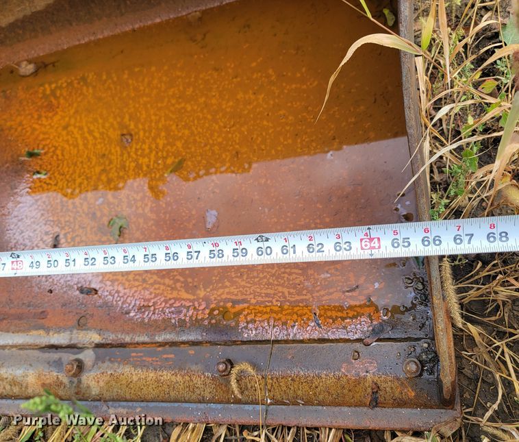 image for item JW9613 2011 Bobcat S185  skid steer loader