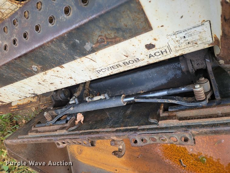 image for item JW9613 2011 Bobcat S185  skid steer loader