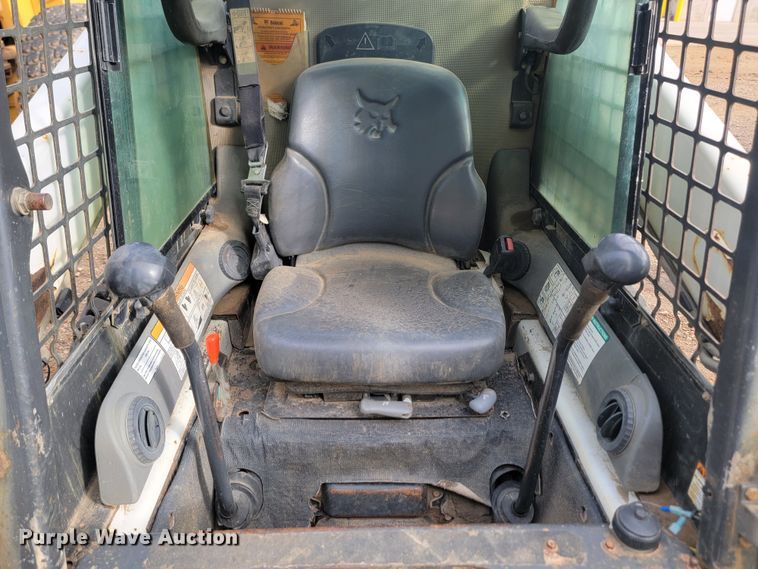 image for item JW9613 2011 Bobcat S185  skid steer loader