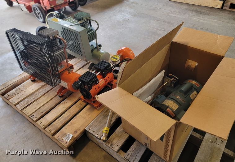 image for item JW9618 (4) air compressors