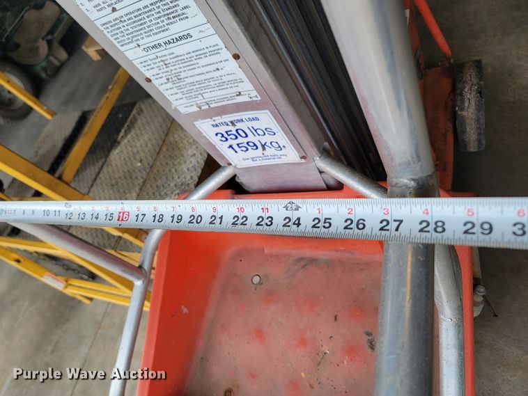 image for item JW9620 (2) vertical lifts