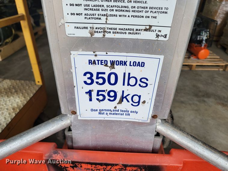 image for item JW9620 (2) vertical lifts