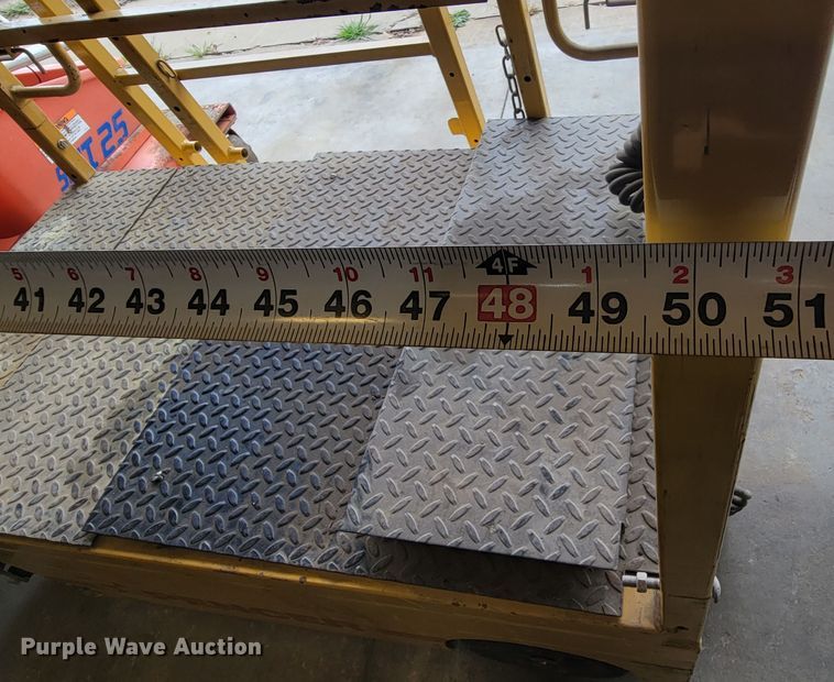 image for item JW9620 (2) vertical lifts