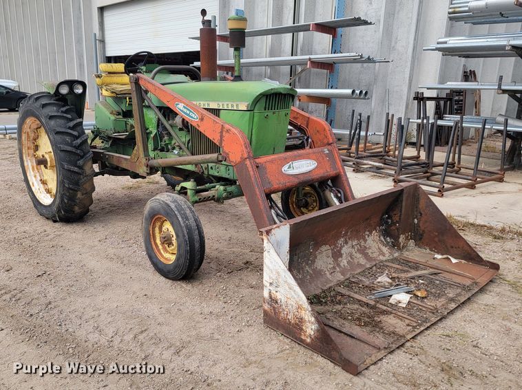 image for item JW9622 1963 John Deere 3010  tractor