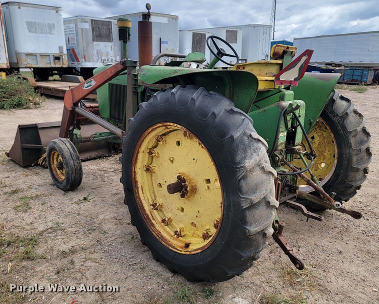 image for item JW9622 1963 John Deere 3010  tractor