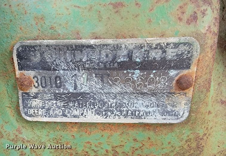 image for item JW9622 1963 John Deere 3010  tractor