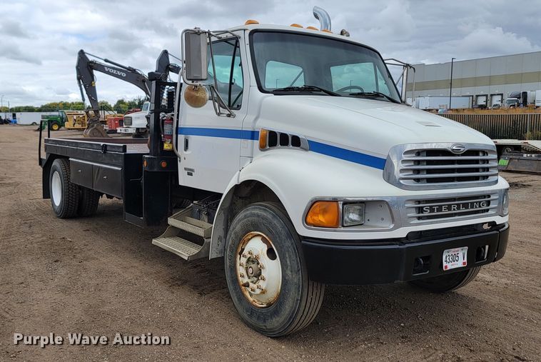image for item JW9624 2003 Sterling Acterra  flatbed truck