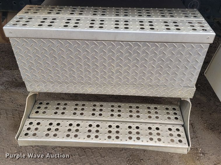 image for item JW9624 2003 Sterling Acterra  flatbed truck