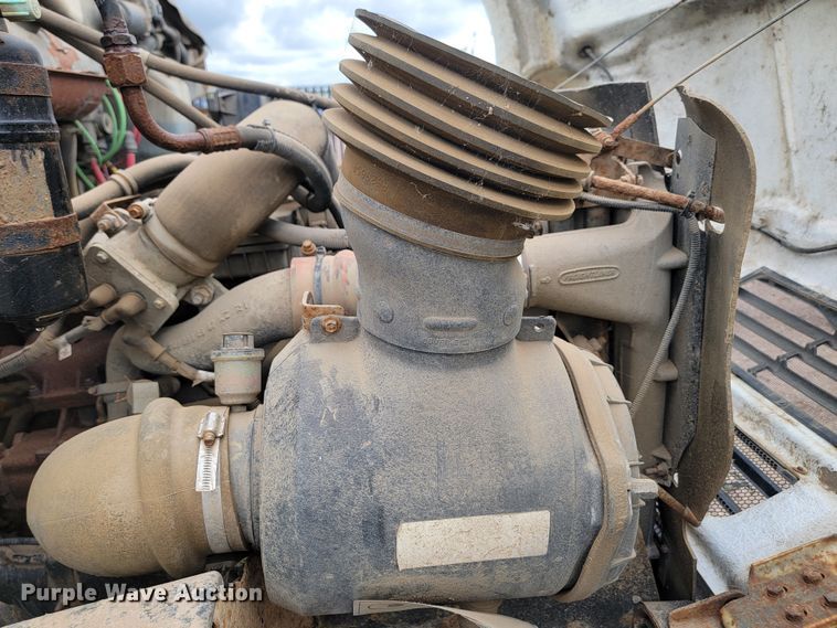 image for item JW9624 2003 Sterling Acterra  flatbed truck