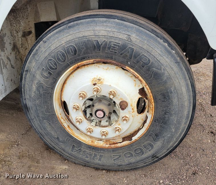 image for item JW9624 2003 Sterling Acterra  flatbed truck