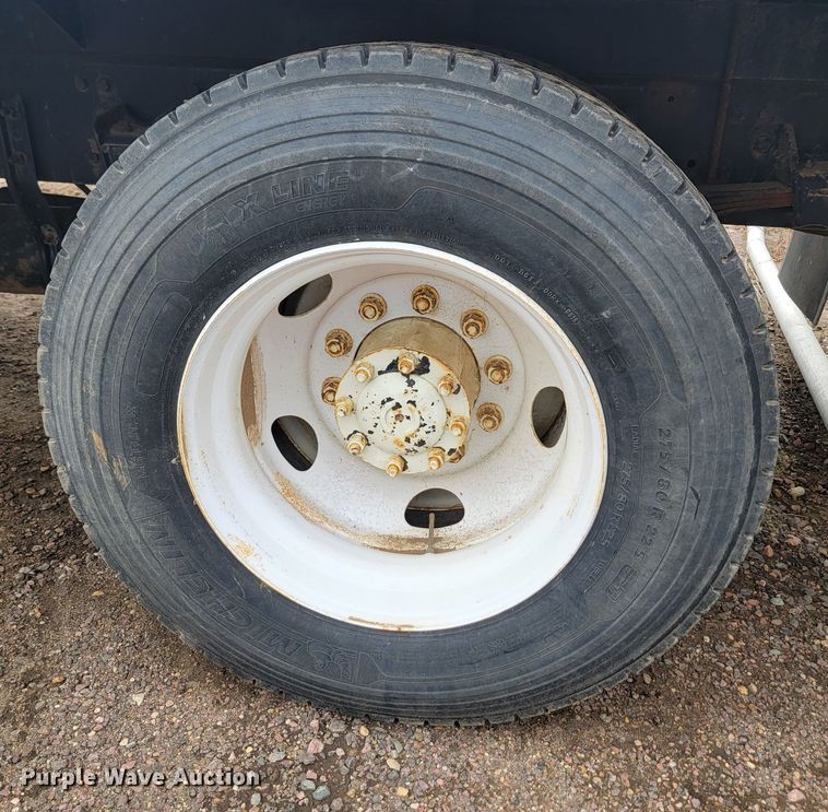 image for item JW9624 2003 Sterling Acterra  flatbed truck