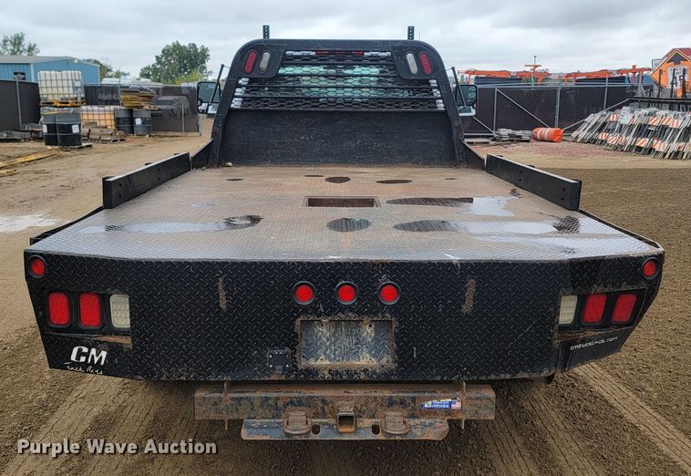 image for item JW9626 2015 Chevrolet Silverado 3500HD  flatbed pickup truck