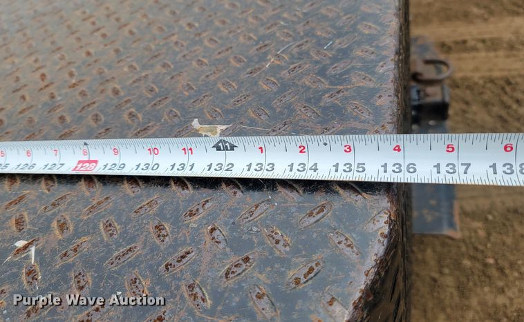 image for item JW9626 2015 Chevrolet Silverado 3500HD  flatbed pickup truck