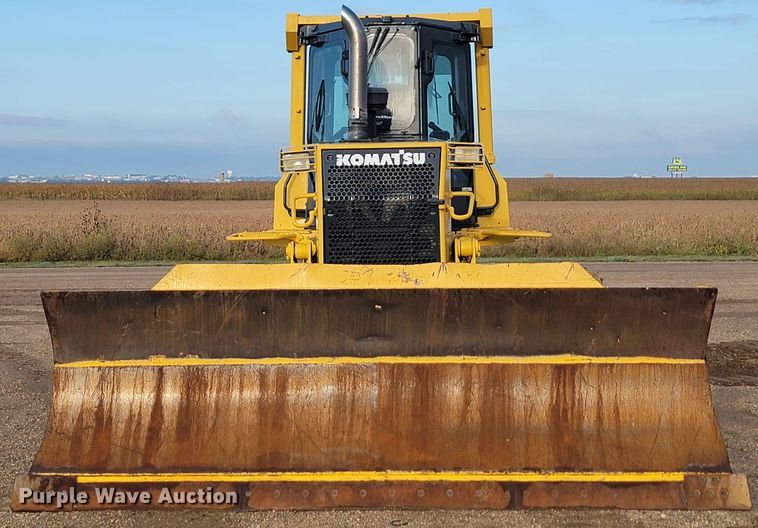 image for item JW9627 2007 Komatsu D61PX-15  dozer