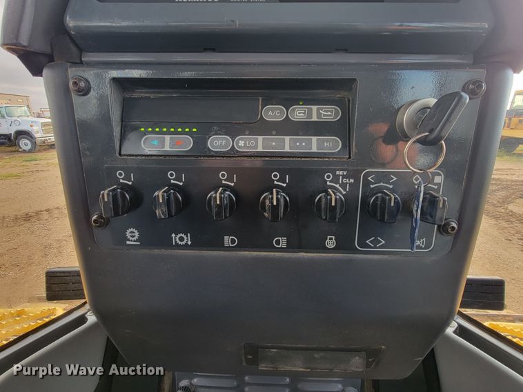 image for item JW9627 2007 Komatsu D61PX-15  dozer