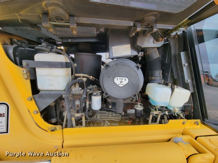 image for item JW9627 2007 Komatsu D61PX-15  dozer