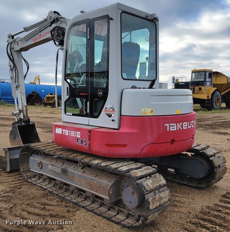 image for item JW9628 2012 Takeuchi TB180 FR EX5  mini excavator