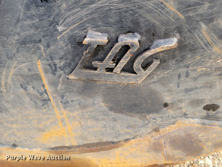 image for item JW9628 2012 Takeuchi TB180 FR EX5  mini excavator