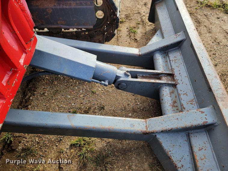 image for item JW9628 2012 Takeuchi TB180 FR EX5  mini excavator