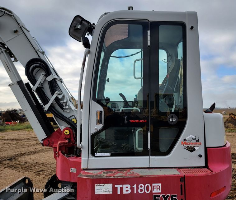 image for item JW9628 2012 Takeuchi TB180 FR EX5  mini excavator
