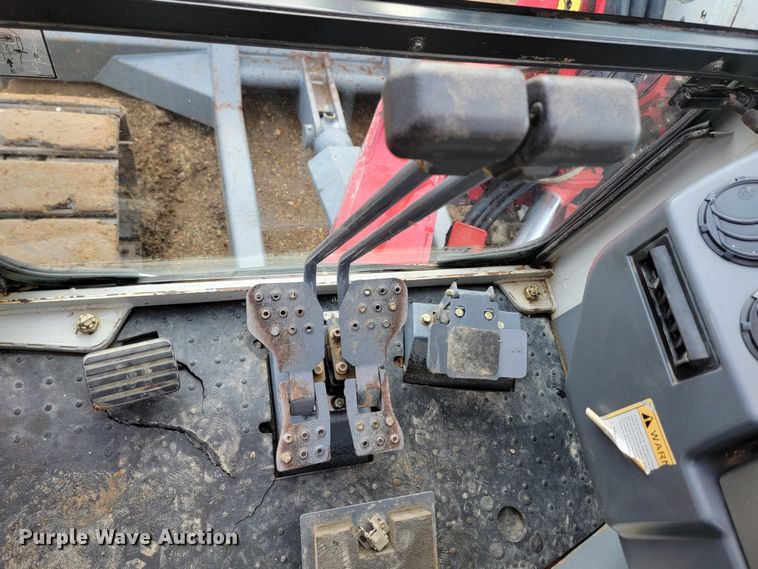 image for item JW9628 2012 Takeuchi TB180 FR EX5  mini excavator
