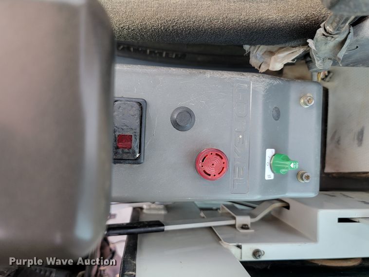 image for item JW9628 2012 Takeuchi TB180 FR EX5  mini excavator