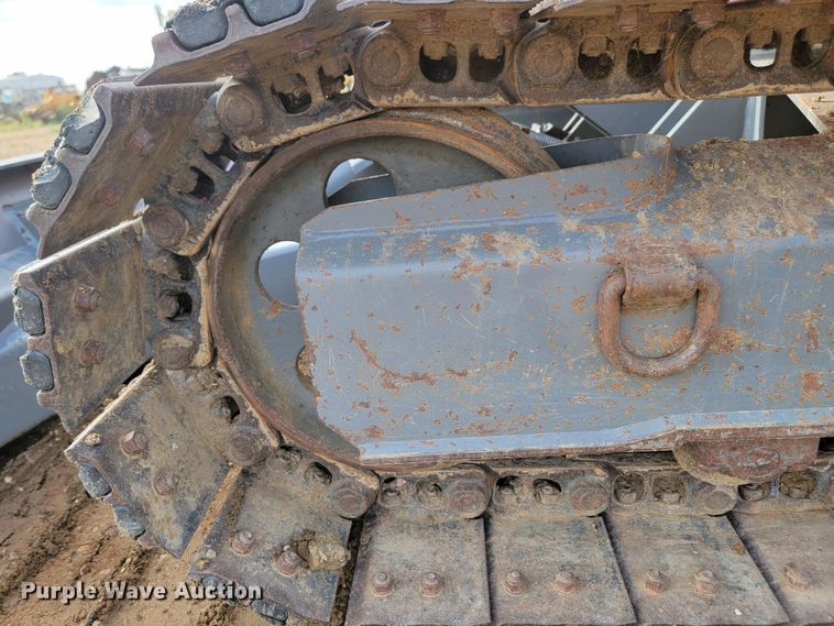 image for item JW9628 2012 Takeuchi TB180 FR EX5  mini excavator