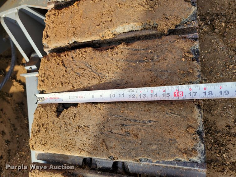 image for item JW9628 2012 Takeuchi TB180 FR EX5  mini excavator