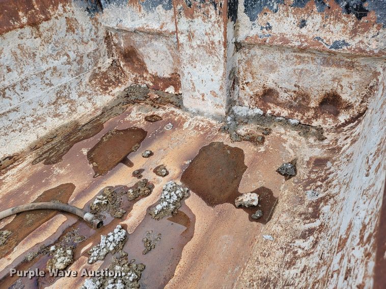 image for item JW9637 McClain Galion 570FT  dump bed