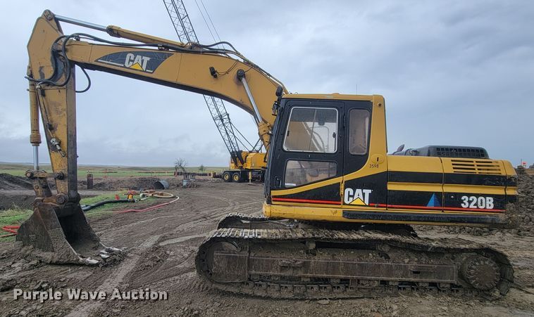 image for item JW9638 Caterpillar 320B  excavator
