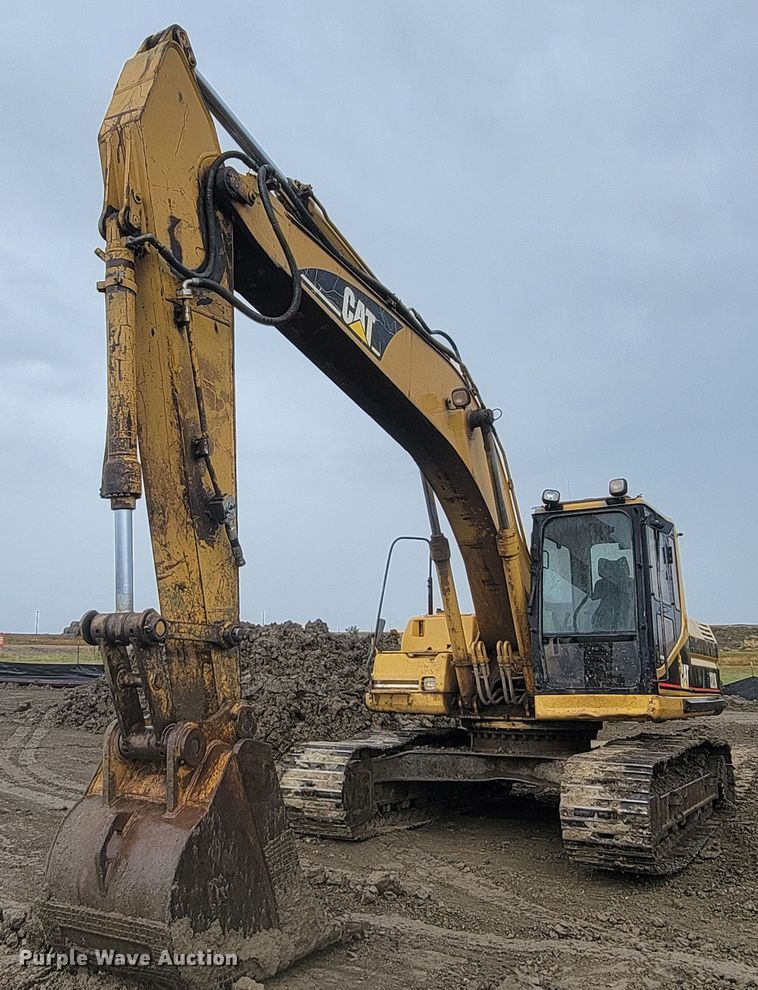 image for item JW9638 Caterpillar 320B  excavator