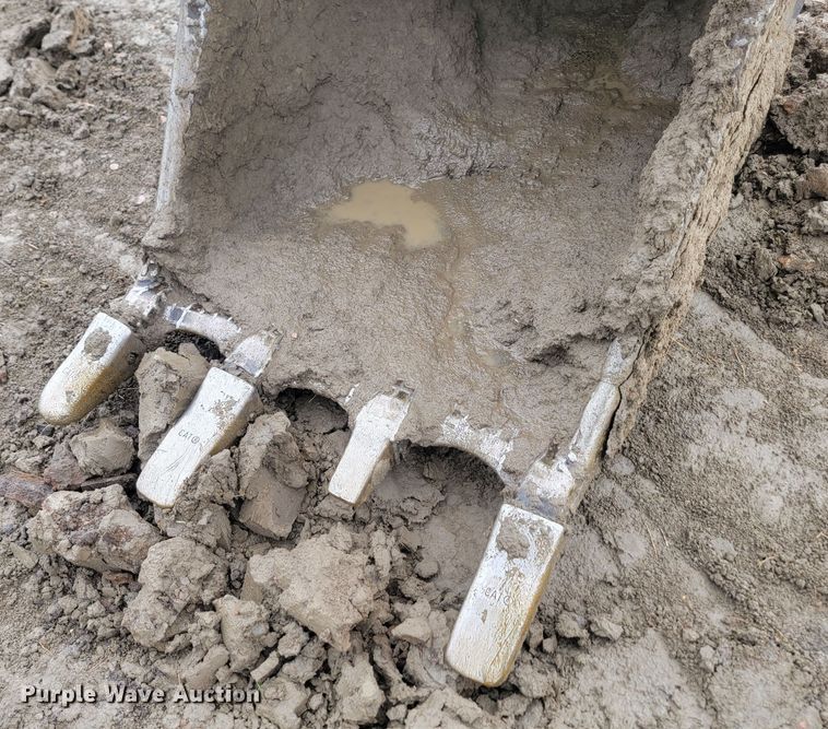 image for item JW9638 Caterpillar 320B  excavator