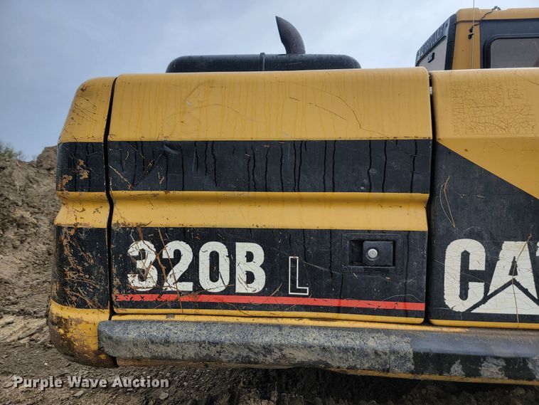 image for item JW9638 Caterpillar 320B  excavator
