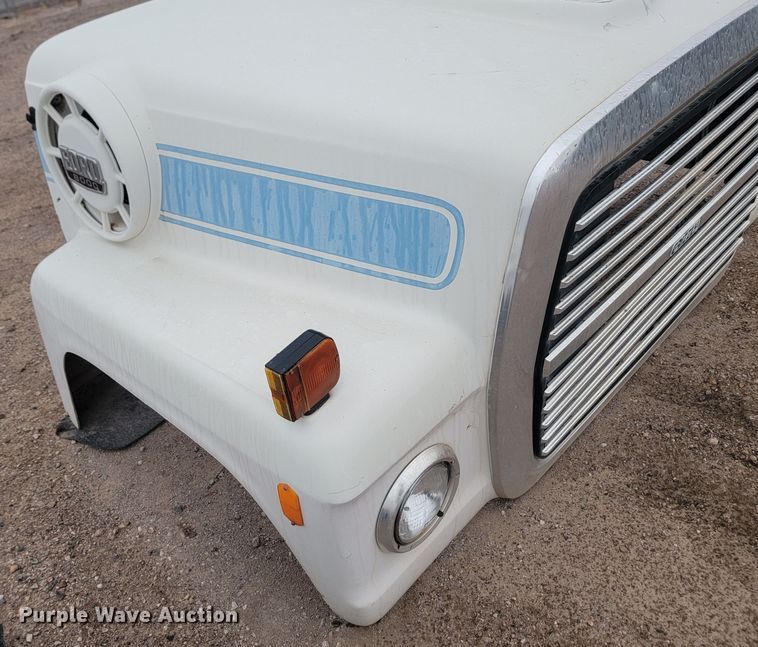 image for item JW9639 (3) Ford semi truck hoods