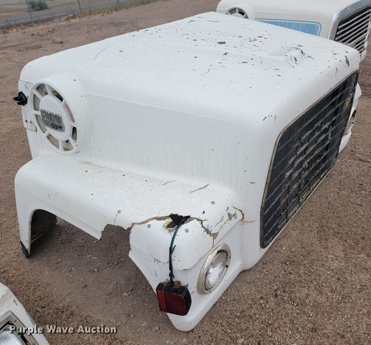 image for item JW9639 (3) Ford semi truck hoods