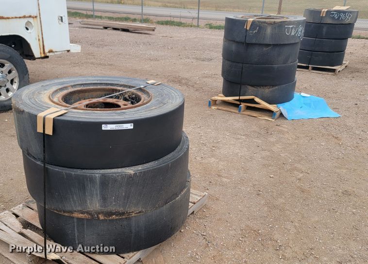 image for item JW9643 (11) C11 9.00-20 tires and wheels