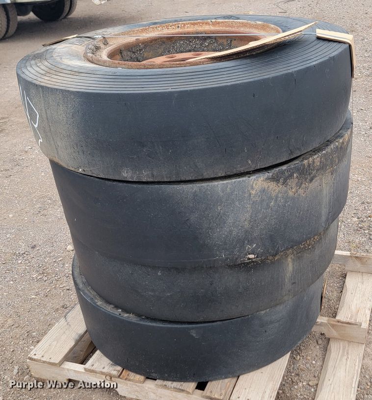 image for item JW9643 (11) C11 9.00-20 tires and wheels