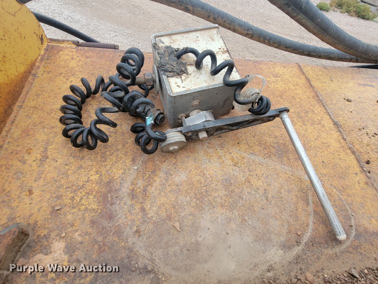 image for item JW9644 Gomaco 8500D  trimmer